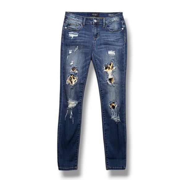 Judy Blue Workin It Leopard Patch Skinny Fit Jeans Womens 28 Distressed Mid Rise - Picture 1 of 12